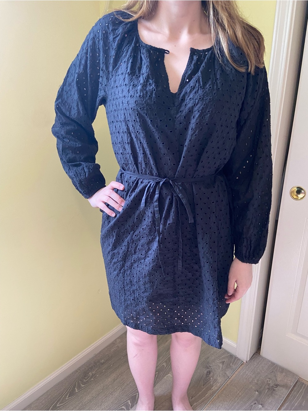 GAP Black Eyelet Long-Sleeve Tie-Waist Tunic Dress